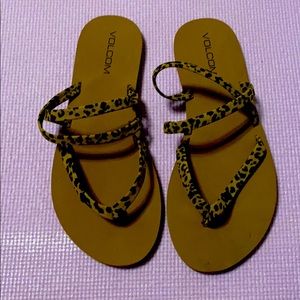 Leopard flip flops by Volcom